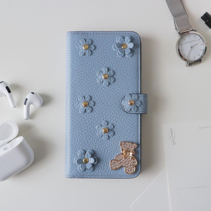 本革 32色 イタリアンシュリンクレザー フラワーベアデコ 手帳型ケース（ベルトあり）