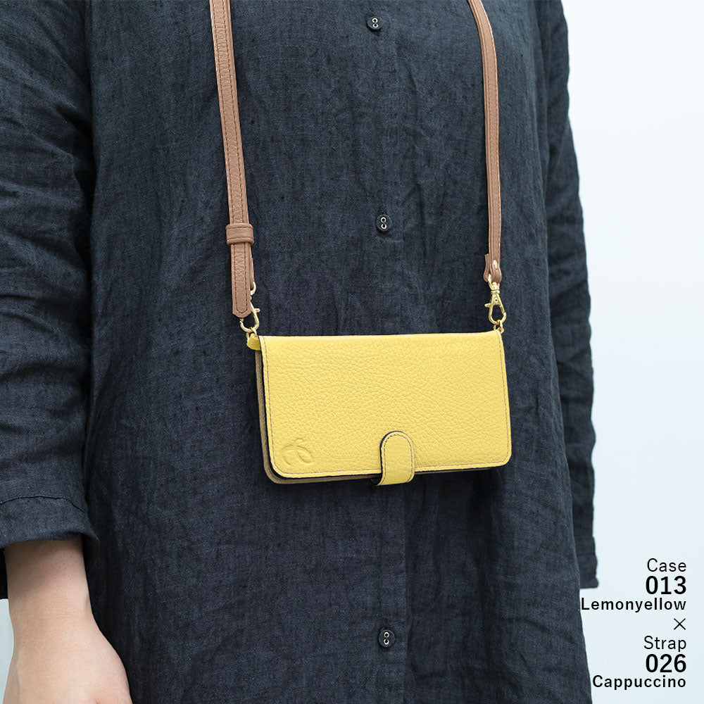 Genuine leather 32 colors Italian shrink leather Initial shoulder strap attached Notebook-style case (with belt) AQUOS series