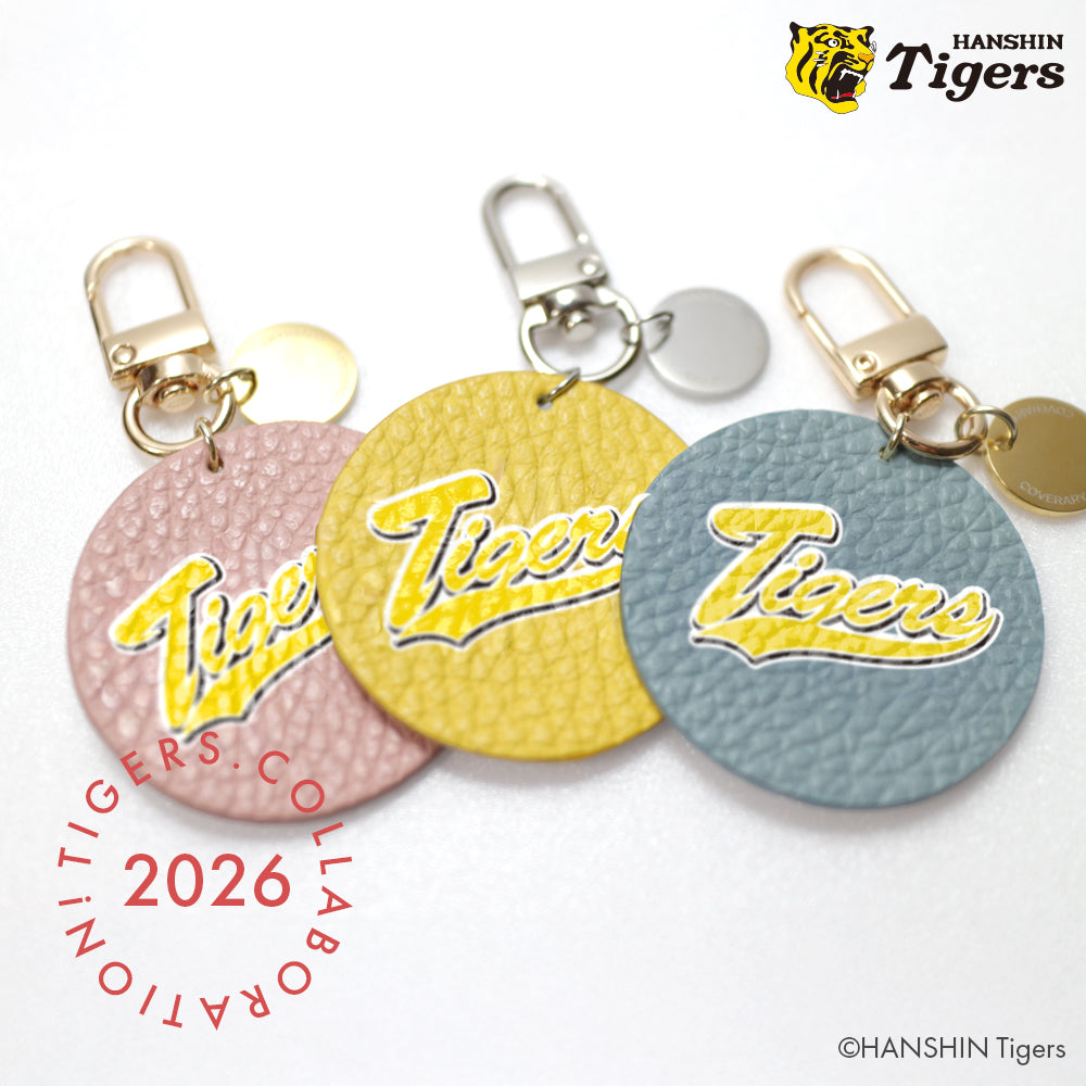 Hanshin Tigers × COVERARY Charme à motif collaboratif en cuir véritable