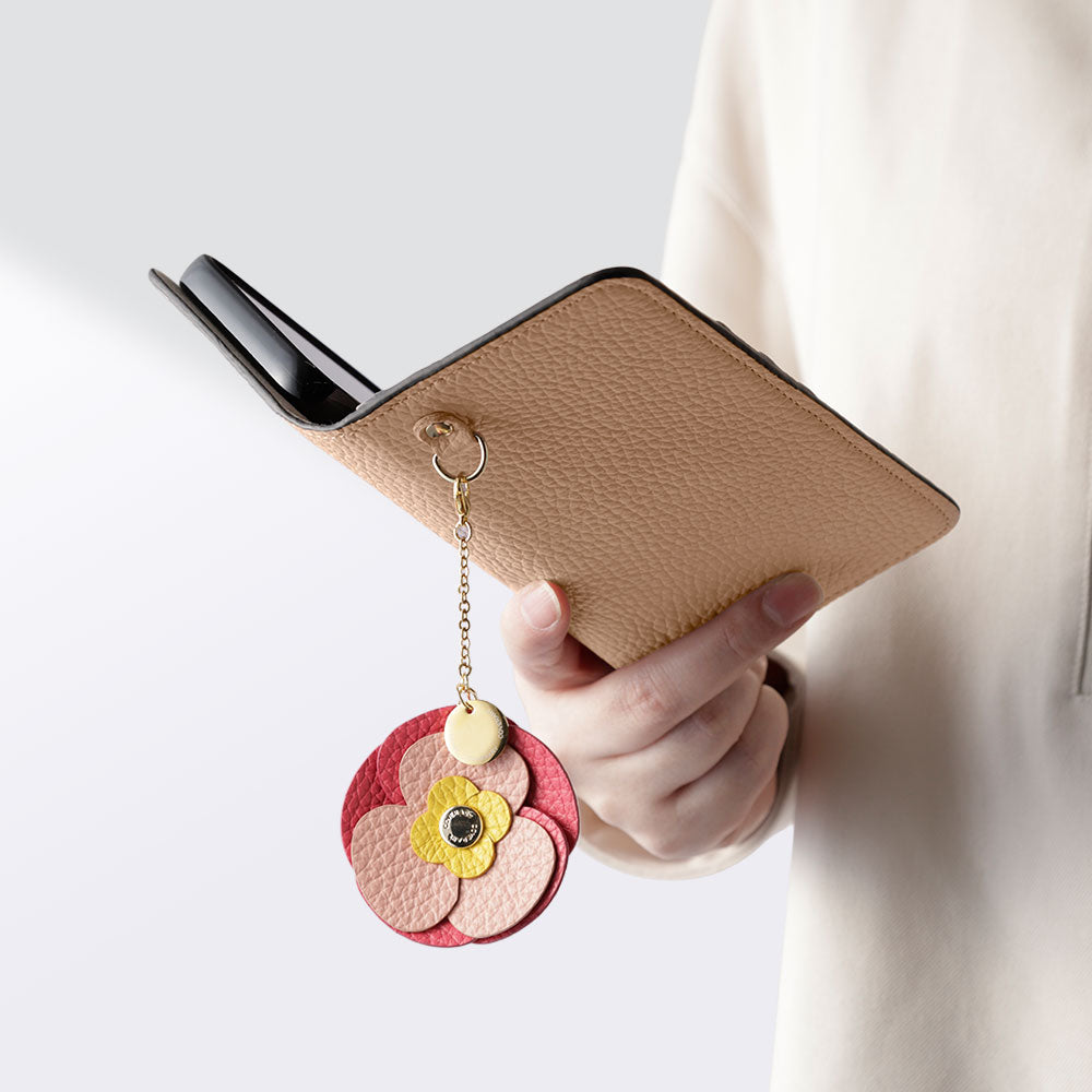 Étui portefeuille en cuir véritable italien grainé 32 couleurs avec breloque fleur réelle