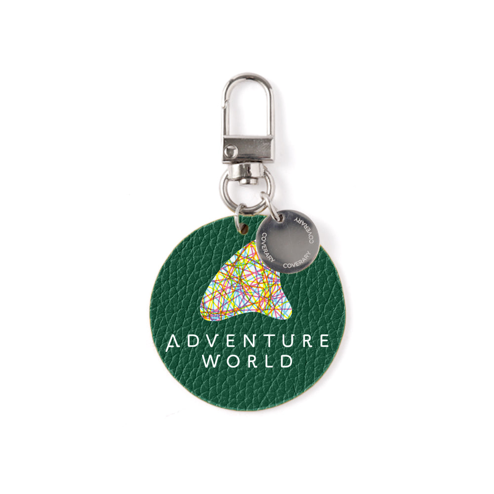 Adventure World × COVERARY Charm en cuir véritable italien à effet shrunk