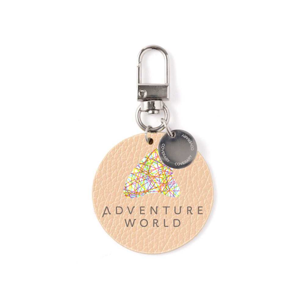 Adventure World × COVERARY Charm en cuir véritable italien à effet shrunk