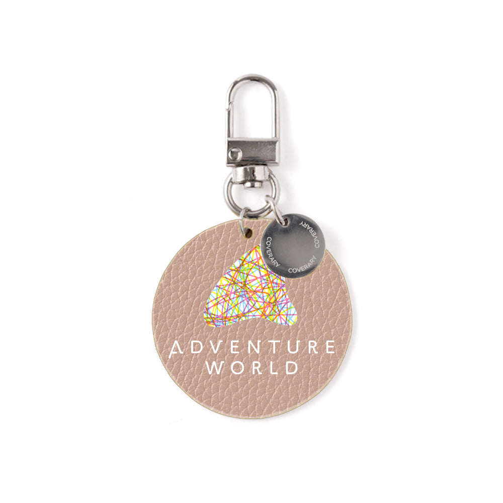 Adventure World × COVERARY Charm en cuir véritable italien à effet shrunk