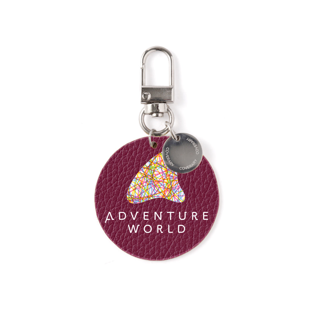 Adventure World × COVERARY Charm en cuir véritable italien à effet shrunk