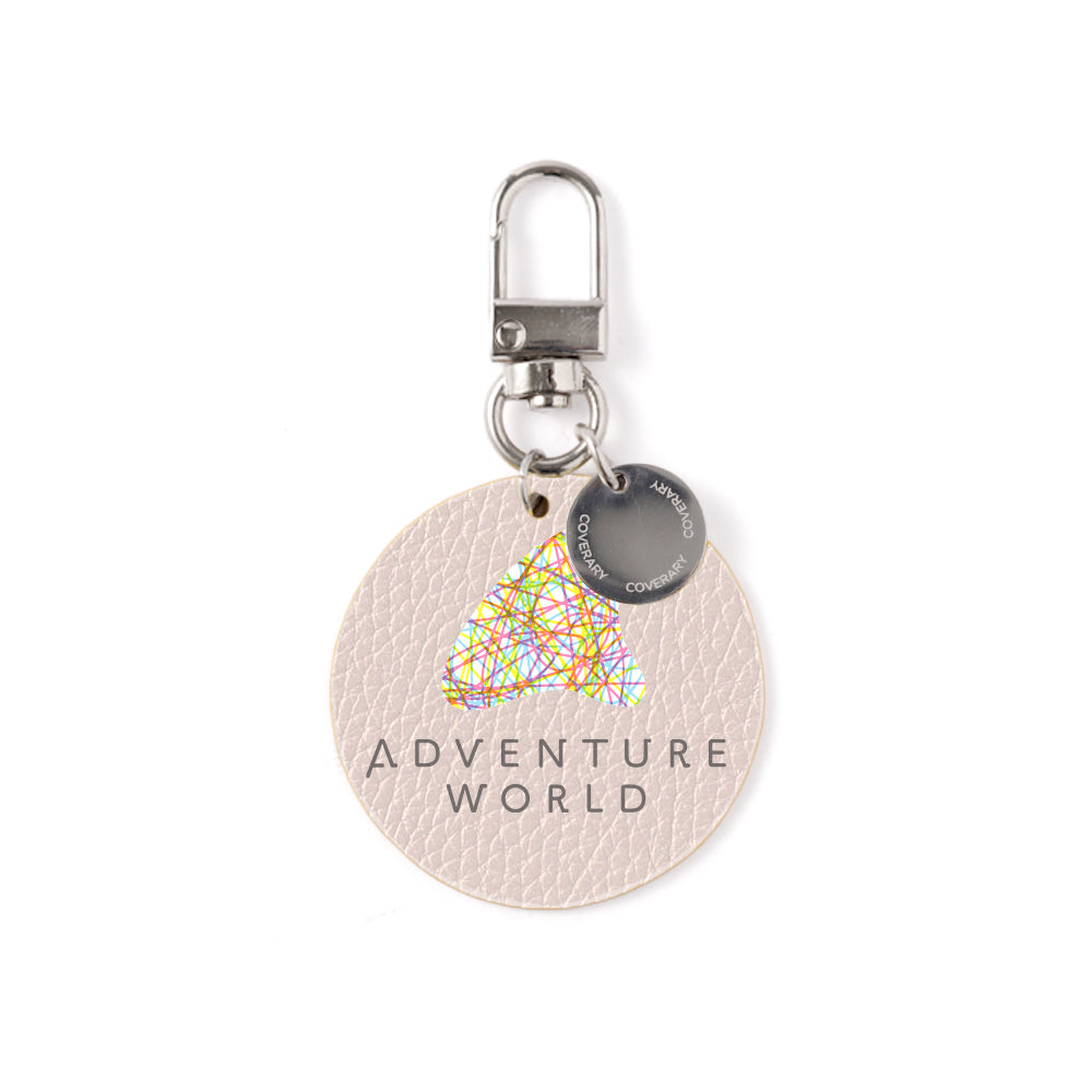 Adventure World × COVERARY Charm en cuir véritable italien à effet shrunk