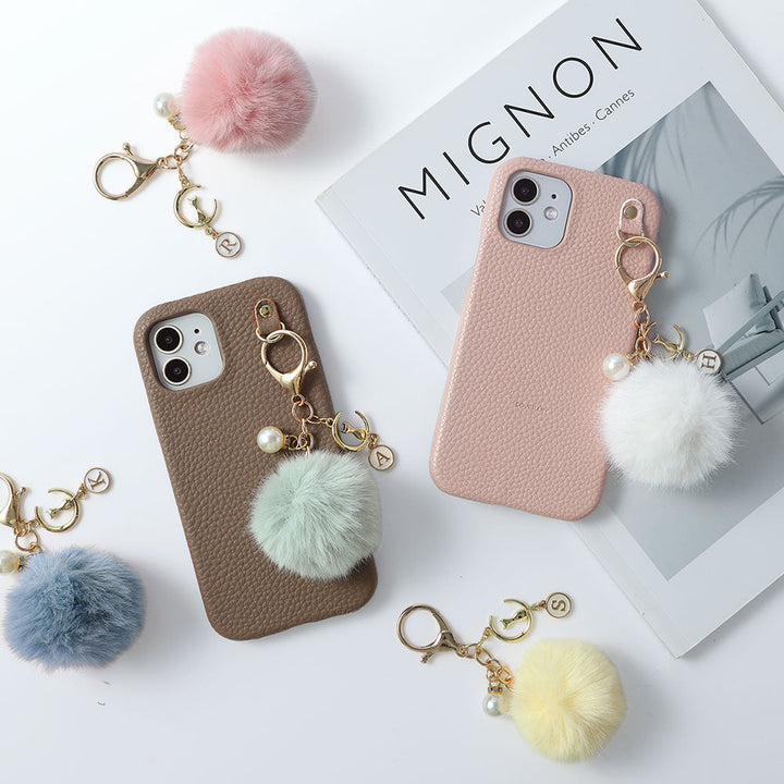 Charm initial Luna Pearl en cuir végan texturé, coque arrière