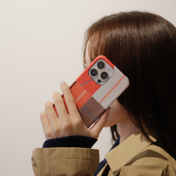 Sabine Finkenauer Beads_2022_A étui arrière en cuir véritable