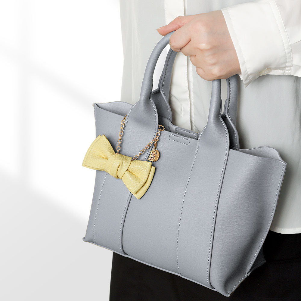 Accessories Genuine Leather Italian Shrink Leather Double Ribbon Initial Charm