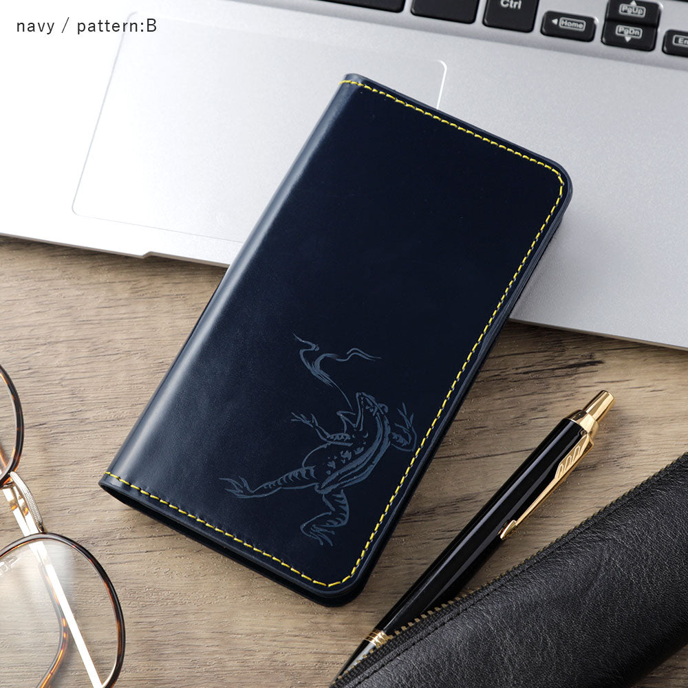 本革 カーフレザー レーザー加工 線画 鳥獣戯画 カード収納付き 手帳型ケース iPhoneシリーズ