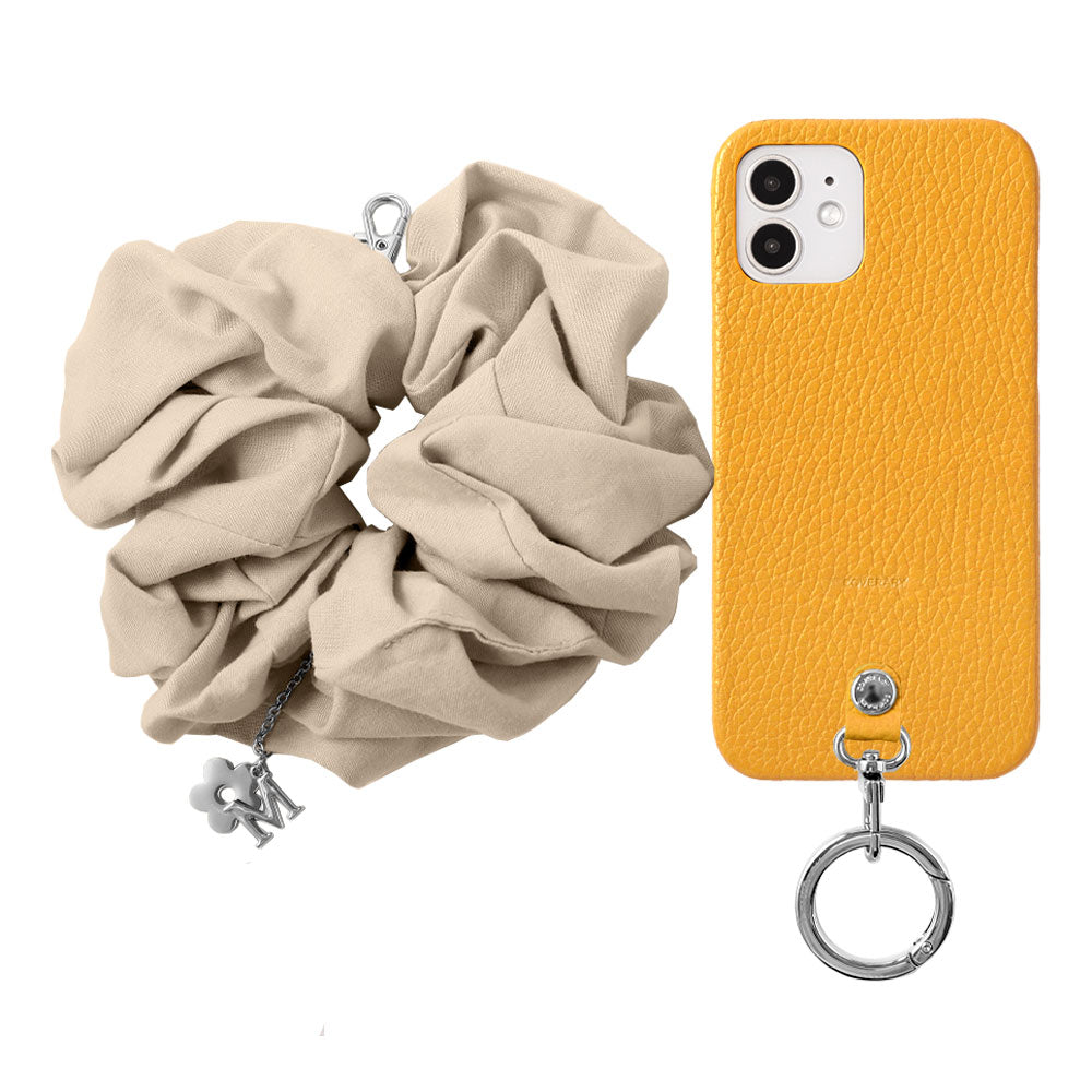 maika design Cuir véritable 32 couleurs Cuir italien grainé Initiale avec chouchou et sangle de poignet Coque arrière