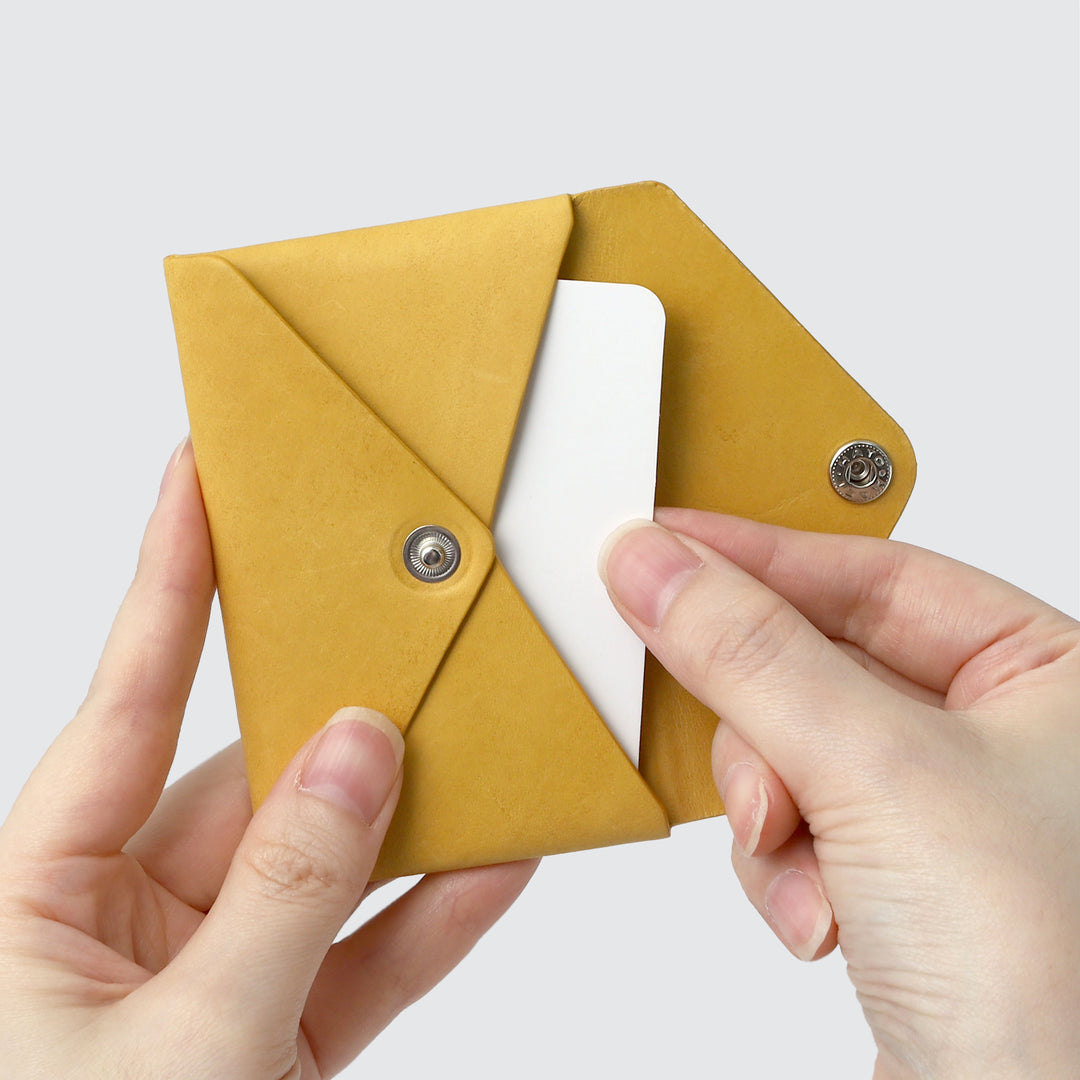 MagSafe-compatible genuine leather card pocket, Mostro Japan leather