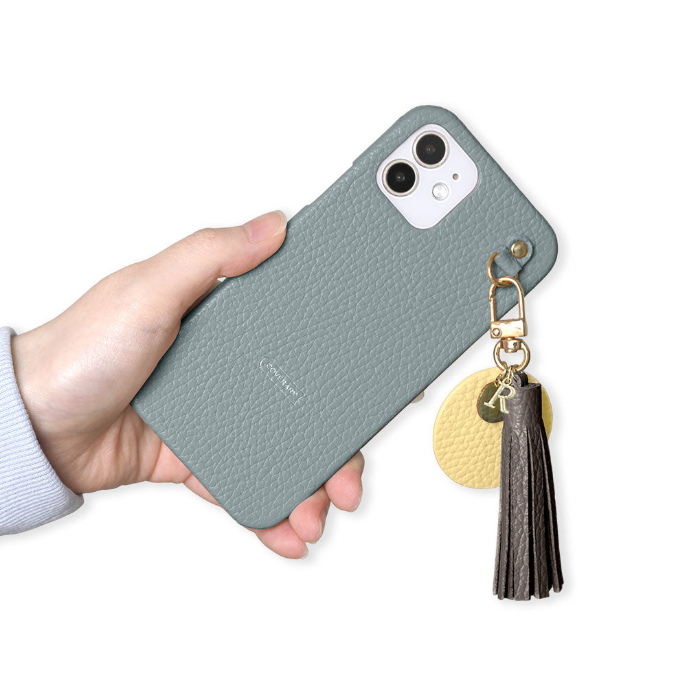 本革 32色 イタリアンシュリンクレザー タッセル付きモチーフイニシャルチャーム 背面ケース