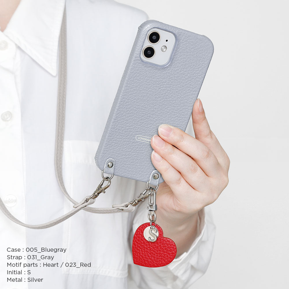 Cuir véritable 32 couleurs Cuir italien grainé avec bandoulière Charm initial motif Coque arrière Série Galaxy