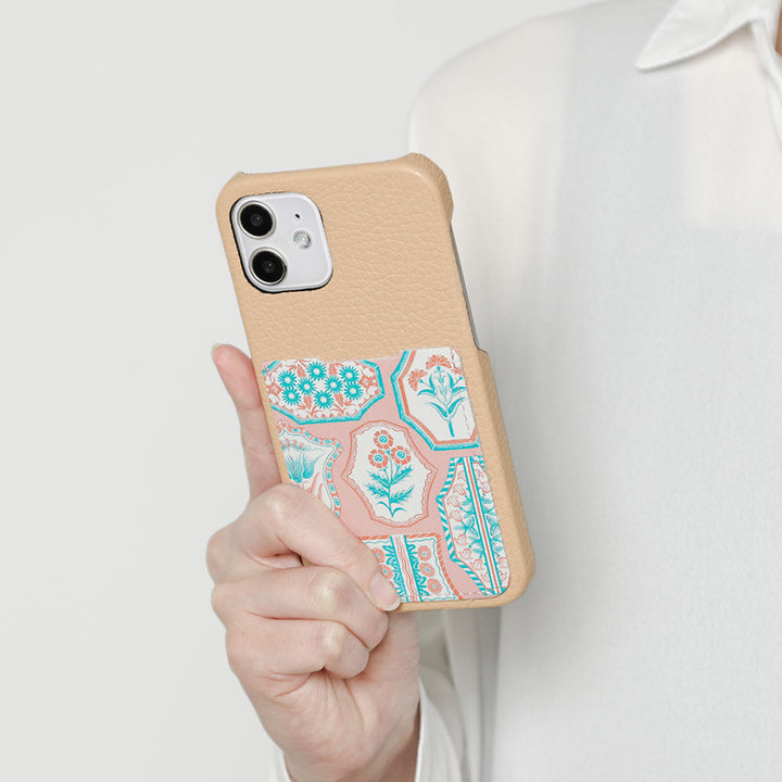 【POPUP Limited】Nishiizumi Yuka × COVERARY Genuine Leather Antique Flower Pattern Pocketed Collaboration Back Case