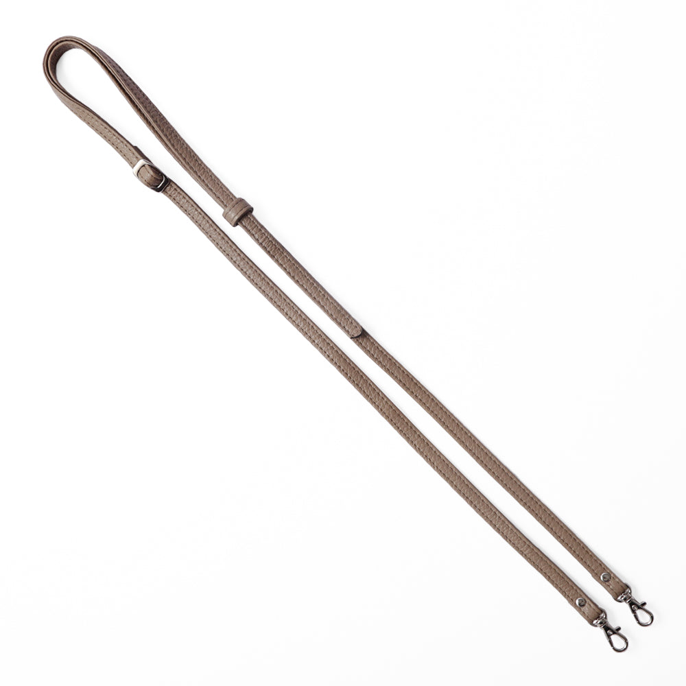 Sabine Finkenauer Diavolo_2021 Étui arrière en cuir véritable