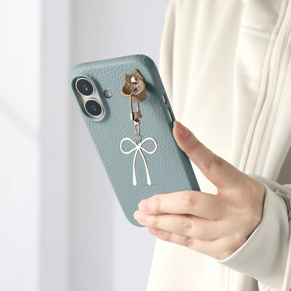 Cuir véritable 32 couleurs Cuir italien grainé Porte-charm simple avec coque arrière Série Galaxy
