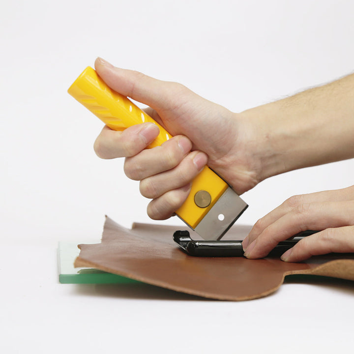 本革 栃木レザー 3点セットC ミニウォレット & リングショルダーストラップ（金具あり）付き 背面ケース iPhoneシリーズ