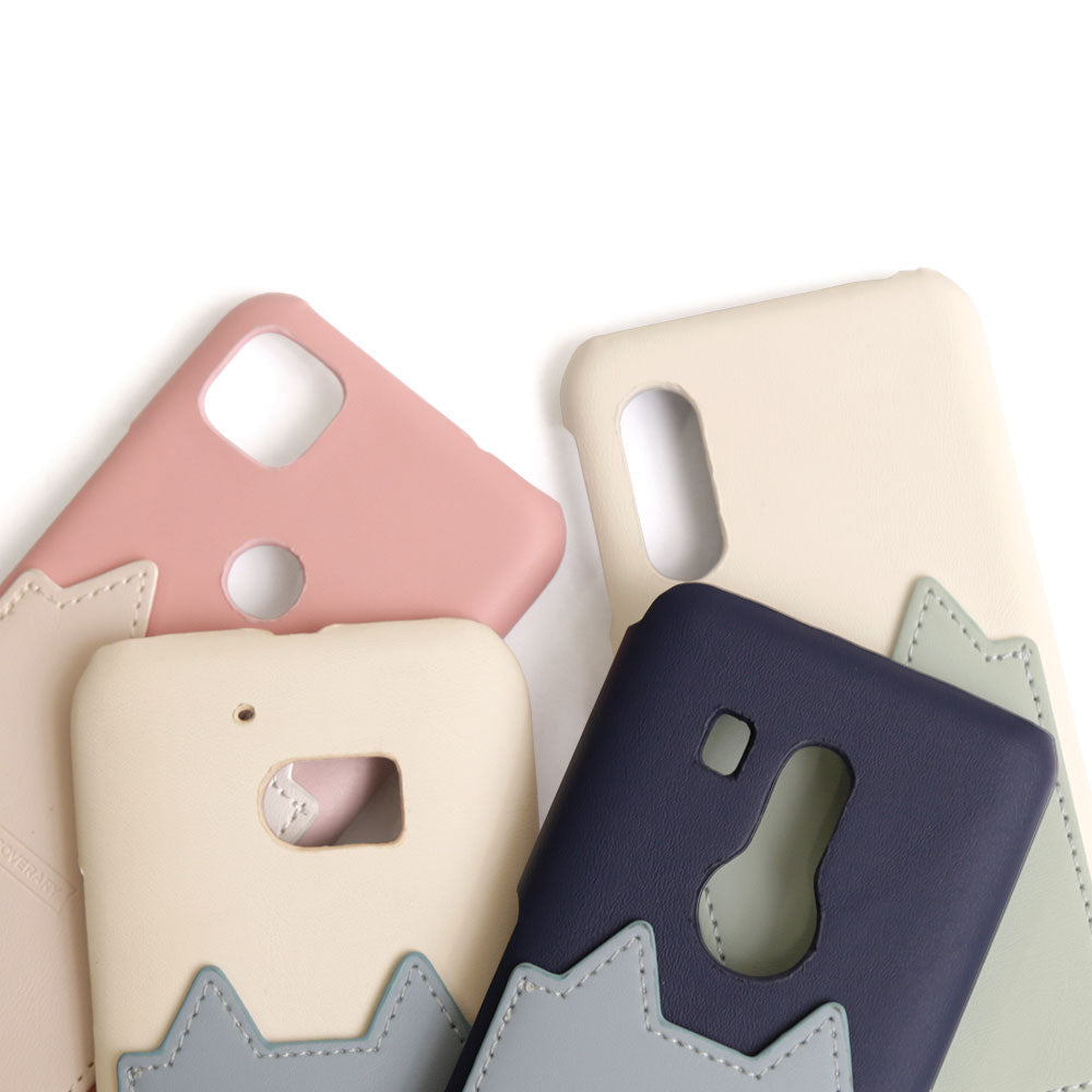 Cuir végan Poche en forme de chat Charm en fourrure Coque arrière Série Galaxy