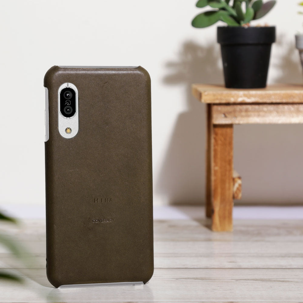 Étui arrière en cuir véritable Tochi Leather avec gravure personnalisée embossée pour la série iPhone